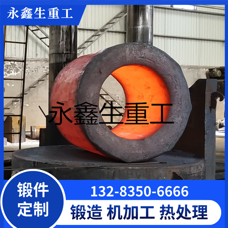 补偿油缸